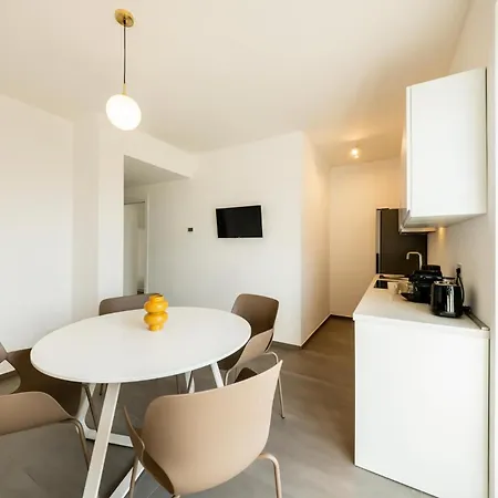 Palazzo Terra Madre Luxury * Барі
