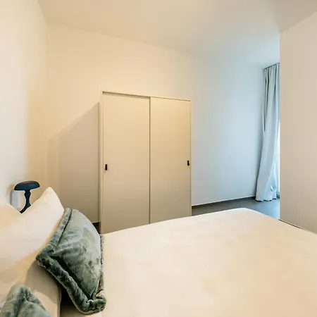 Palazzo Terra Madre Luxury Lägenhet *